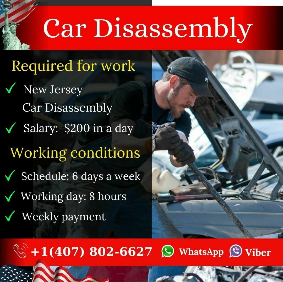 В Индии, начиная с детства, женский род ходит с точками на лбу. Кругом было тихо, как будто все вымерли...