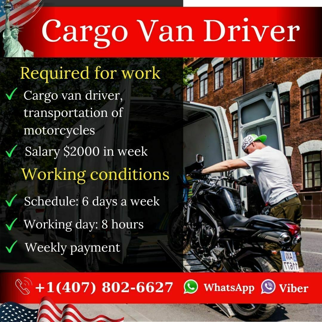 В Индии, начиная с детства, женский род ходит с точками на лбу. Кругом было тихо, как будто все вымерли...